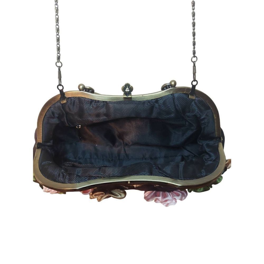 In's Floral Sequin Evening Purse - Picture 3 of 6